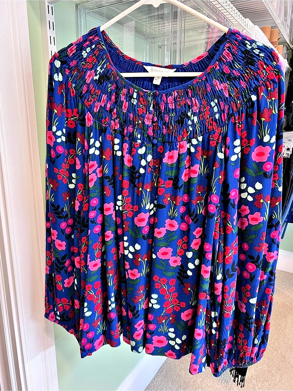 Crown & Ivy Floral Blouse Blue & Pink Size 2X Like New